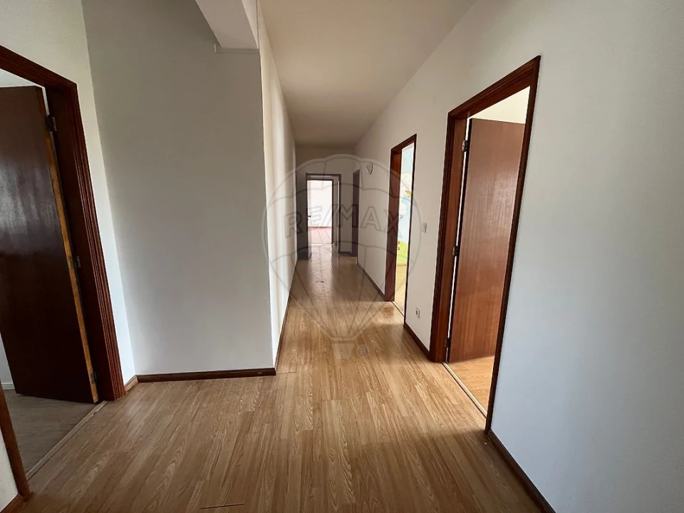Apartamento T3 para Arrendamento em Albergaria-A-Velha e Valmaior Foto 5