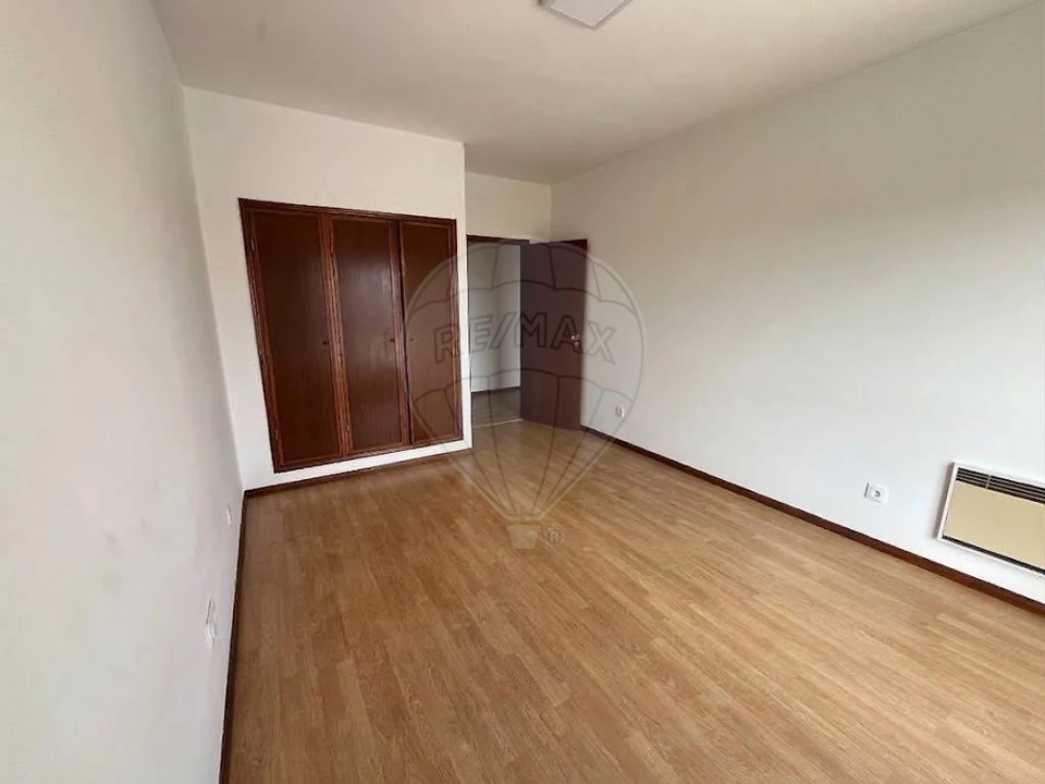 Apartamento T3 para Arrendamento em Albergaria-A-Velha e Valmaior Foto 15
