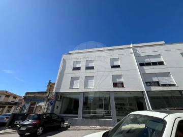 Apartamento T3 para Arrendamento em Albergaria-A-Velha e Valmaior