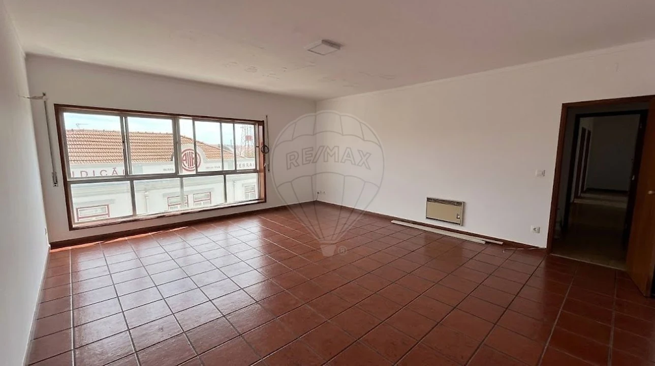 Apartamento T3 para Arrendamento em Albergaria-A-Velha e Valmaior Foto 17