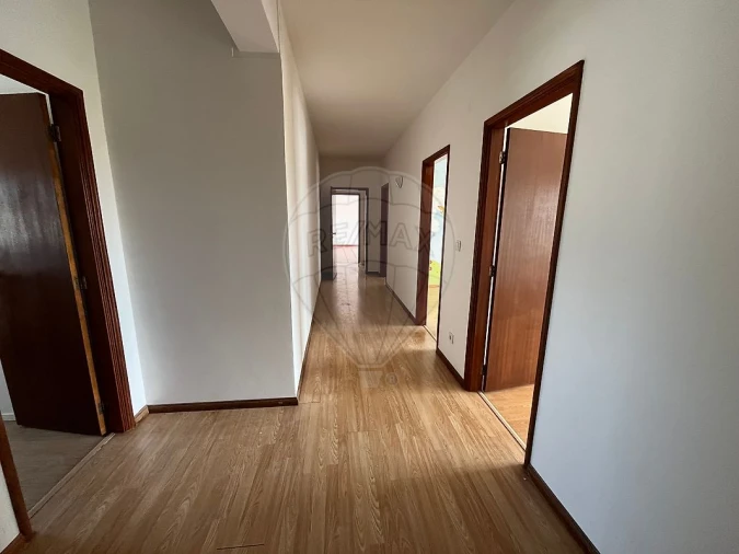 Apartamento T3 para Arrendamento em Albergaria-A-Velha e Valmaior Foto 5