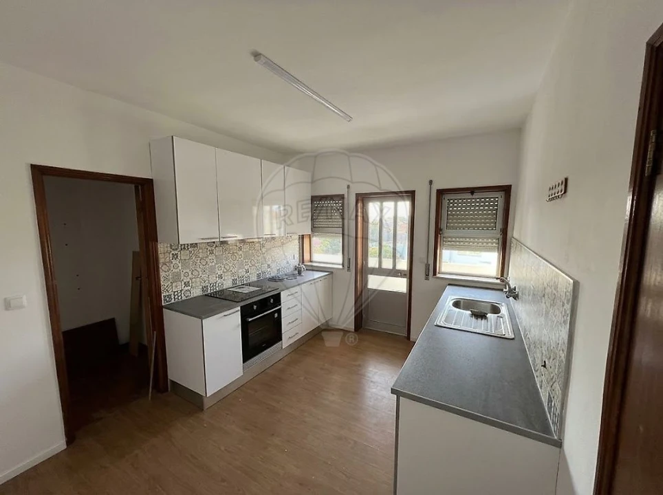 Apartamento T3 para Arrendamento em Albergaria-A-Velha e Valmaior Foto 2