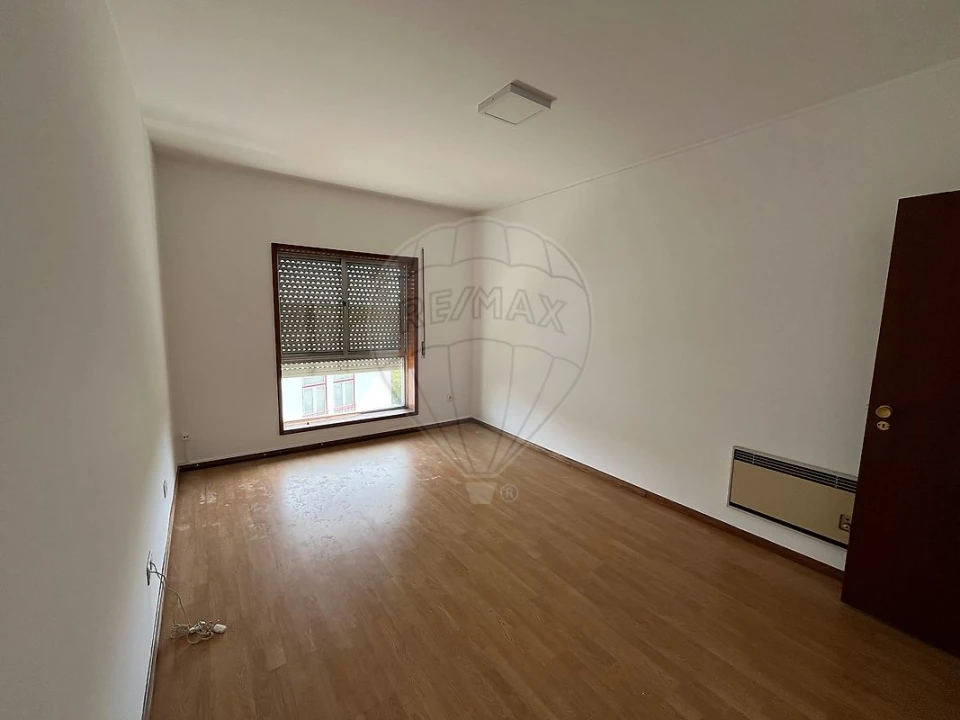 Apartamento T3 para Arrendamento em Albergaria-A-Velha e Valmaior Foto 9
