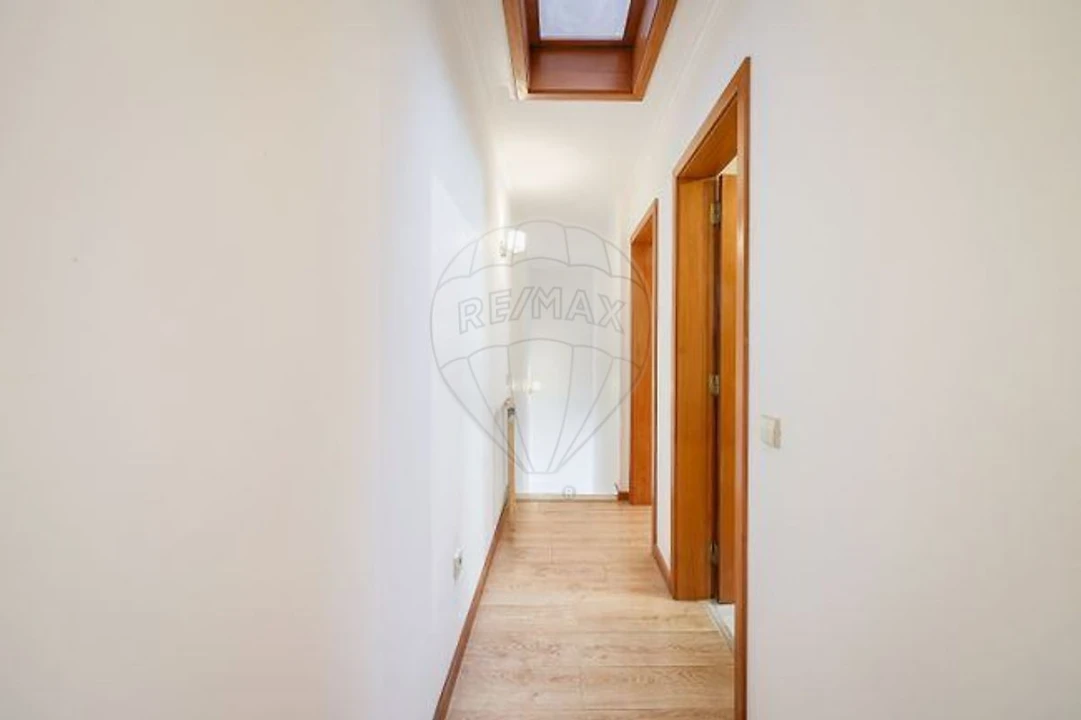 Apartamento T2 para Venda em Aradas Foto 6