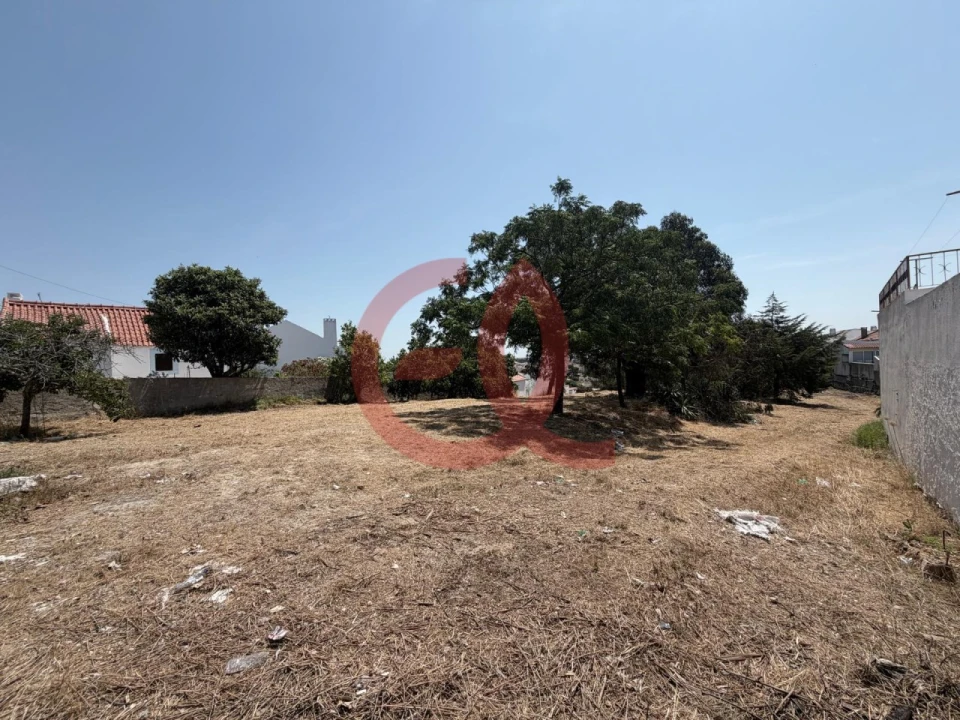 Moradia T5 para Venda em Charneca de Caparica e Sobreda Foto 7