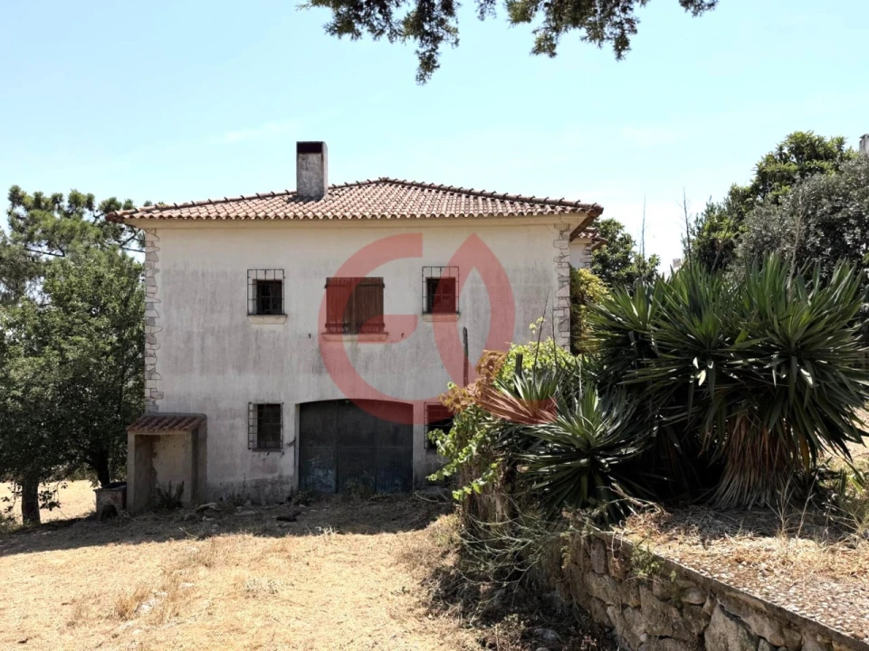 Moradia T5 para Venda em Charneca de Caparica e Sobreda Foto 3