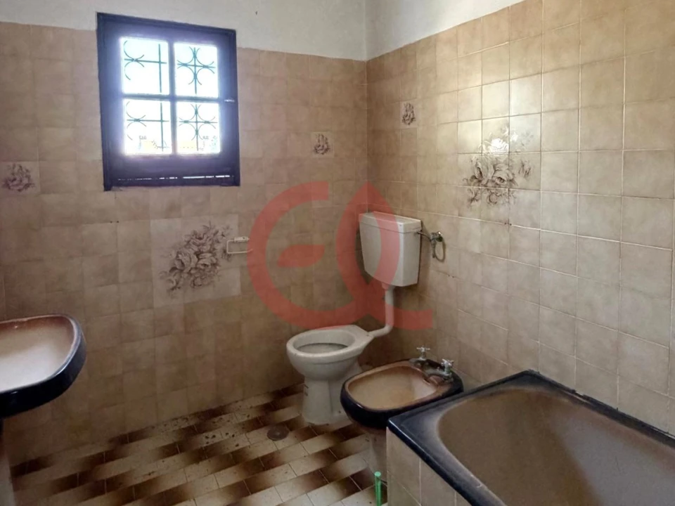 Moradia T5 para Venda em Charneca de Caparica e Sobreda Foto 13
