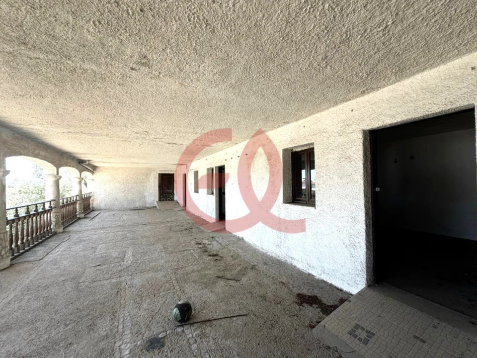 Moradia T5 para Venda em Charneca de Caparica e Sobreda Foto 19