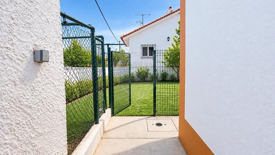 Moradia T3 para Venda em Alenquer (Santo Estêvão e Triana) Foto 16