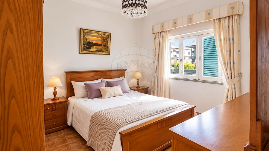 Moradia T3 para Venda em Alenquer (Santo Estêvão e Triana) Foto 6