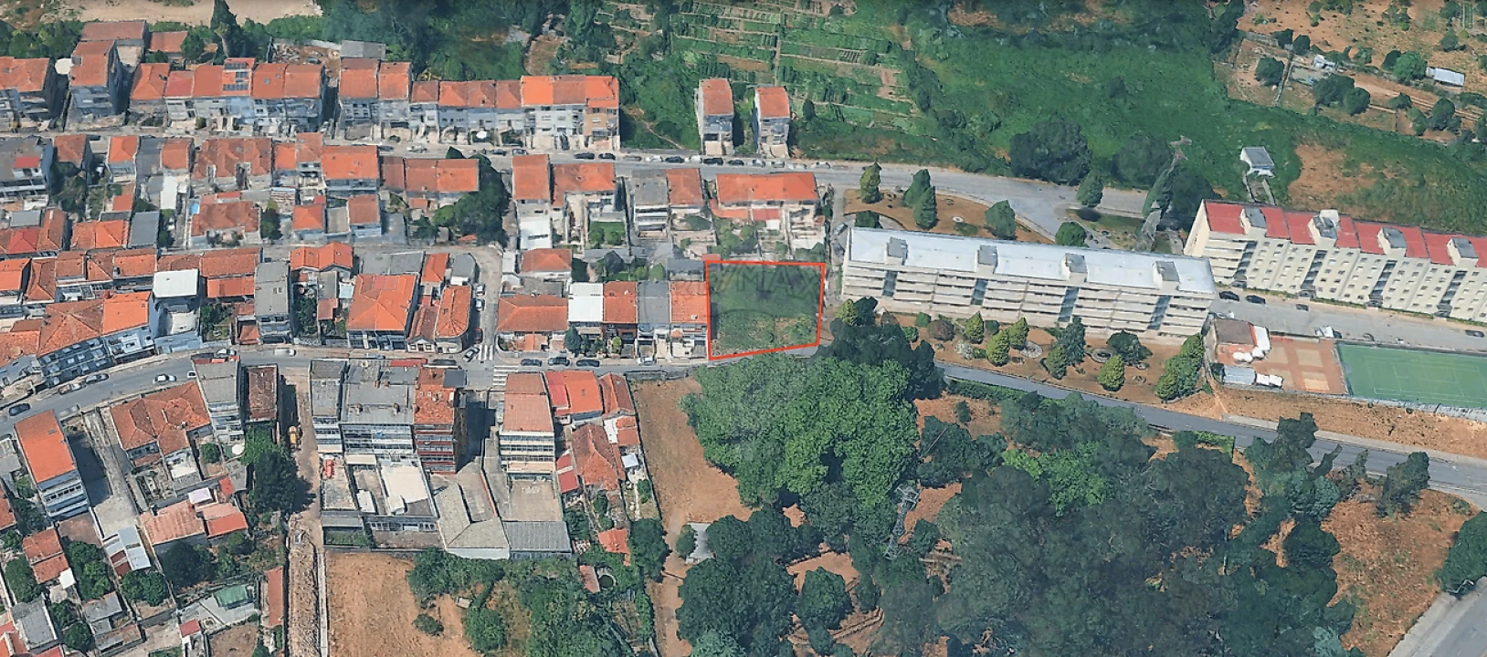 Terreno para Venda em Campanhã Foto 1