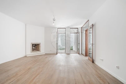 Apartamento T3 para Arrendamento em Cedofeita, Santo Ildefonso, Sé, Miragaia, São Nicolau e Vitória