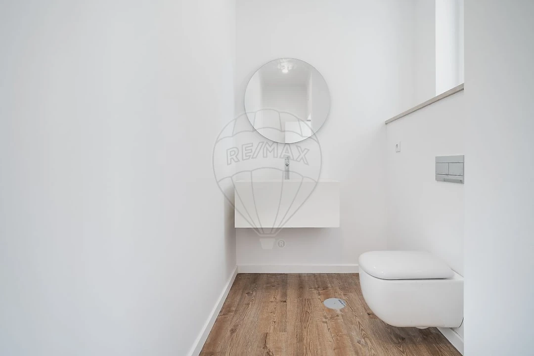 Apartamento T3 para Arrendamento em Cedofeita, Santo Ildefonso, Sé, Miragaia, São Nicolau e Vitória Foto 21