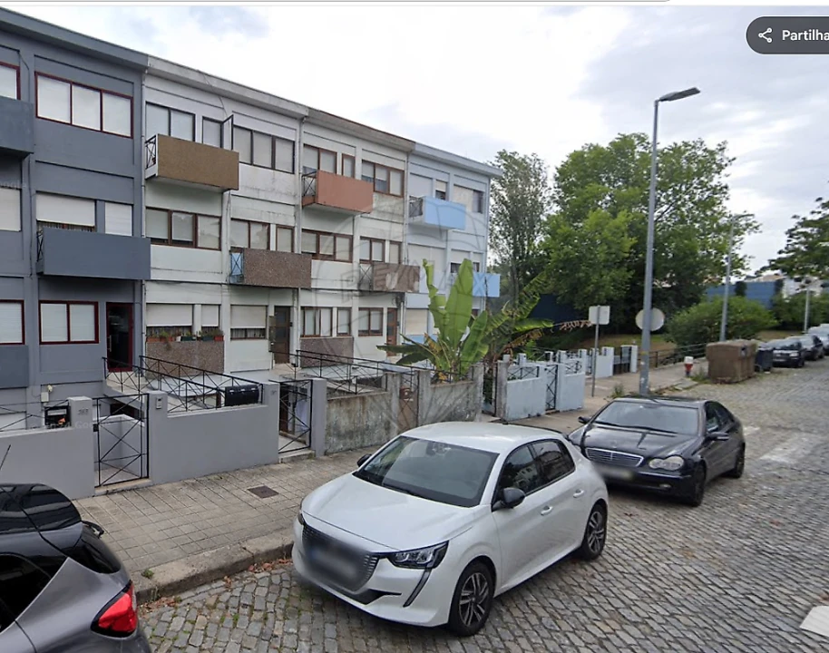 Apartamento T2 para Venda em Paranhos Foto 2