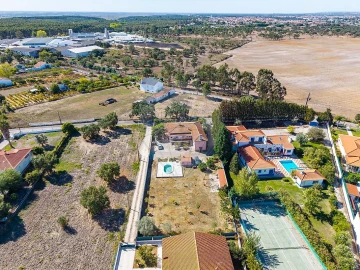 Moradia T4 para Venda em Vale de Santarem