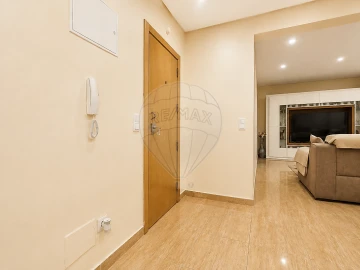 Apartamento T2 para Venda em Póvoa de Santa Iria e Forte da Casa