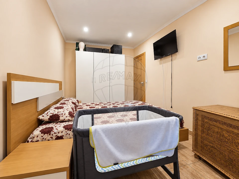 Apartamento T2 para Venda em Póvoa de Santa Iria e Forte da Casa Foto 1