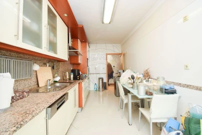 Apartamento T3 para Venda em Odivelas