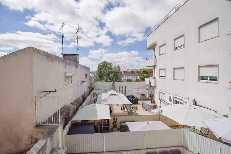 Apartamento T3 para Venda em Odivelas Foto 23