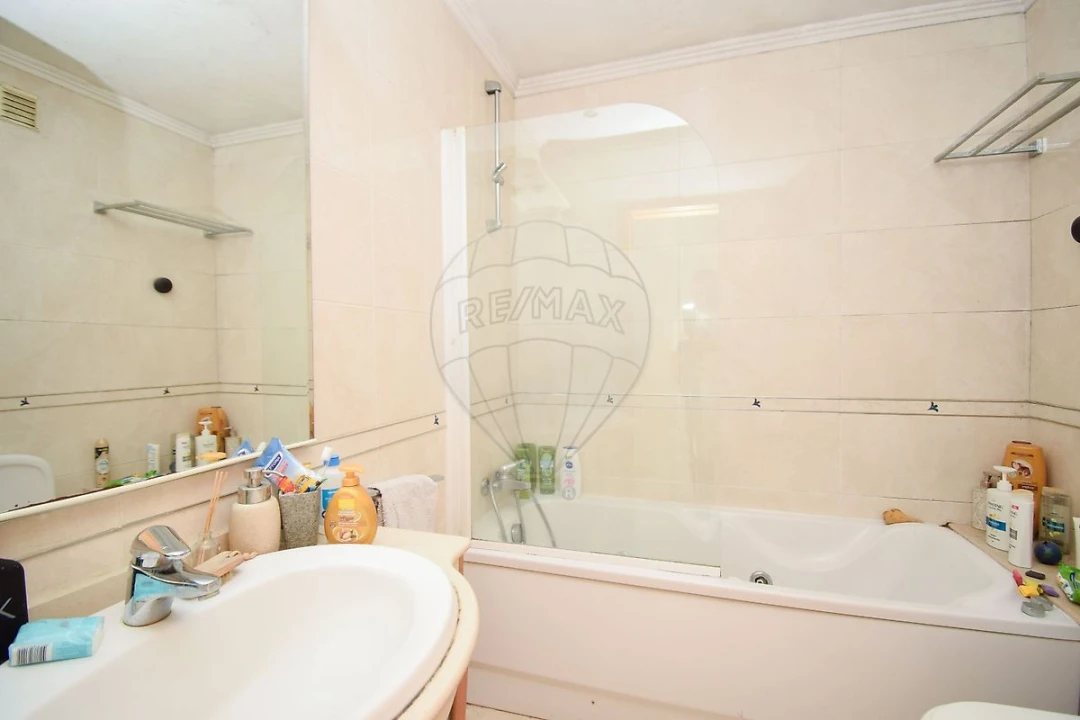 Apartamento T3 para Venda em Odivelas Foto 11