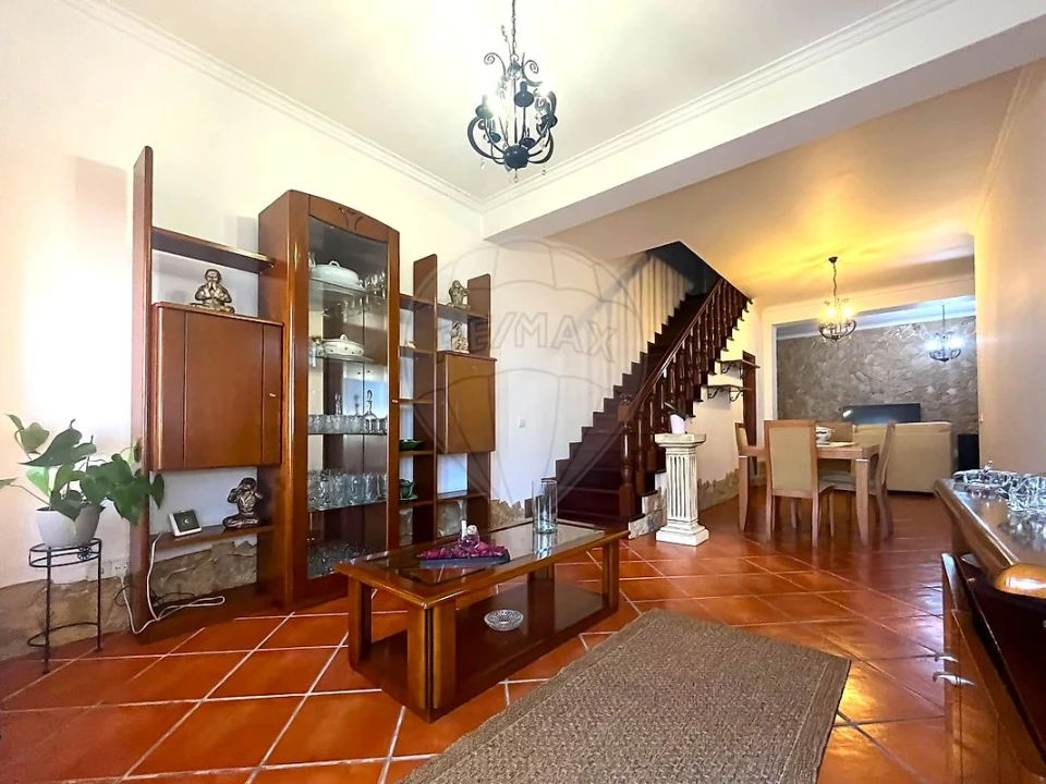 Moradia T3 para Venda em Condeixa-A-Velha e Condeixa-A-Nova Foto 1