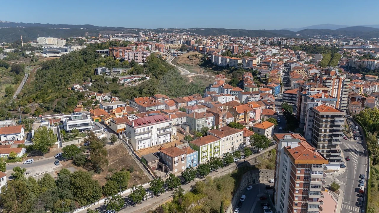 Prédio para Venda em Sé Nova, Santa Cruz, Almedina e São Bartolomeu Foto 6