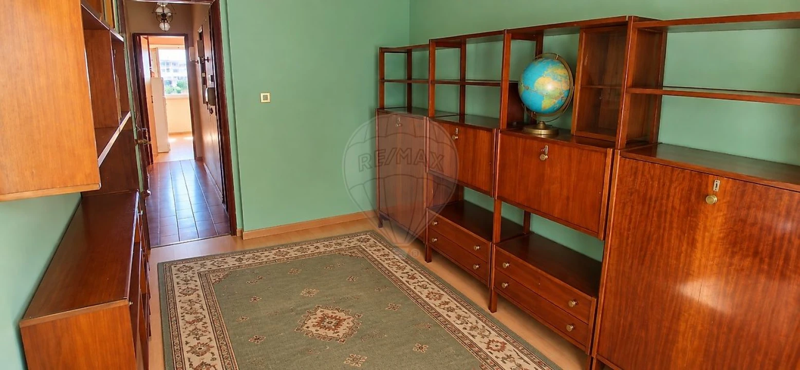 Apartamento T2 para Venda em Cacém e São Marcos Foto 10