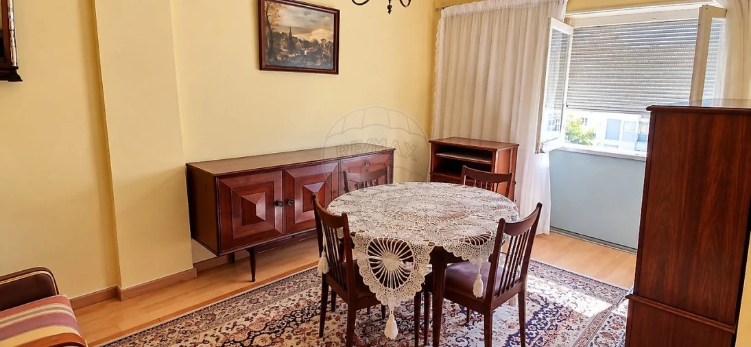 Apartamento T2 para Venda em Cacém e São Marcos Foto 7