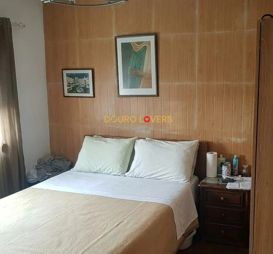Apartamento T1 para Venda em Oliveira do Douro Foto 9