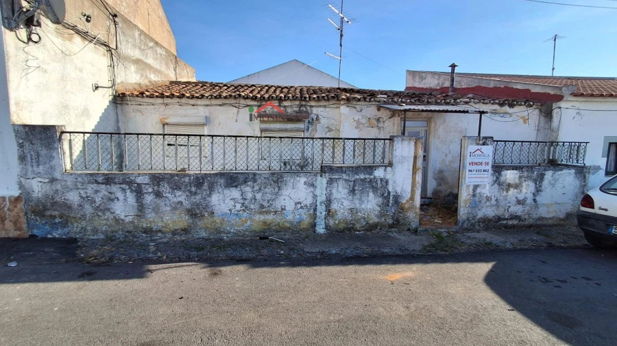 Moradia T4 para Venda em Ferreira do Alentejo e Canhestros