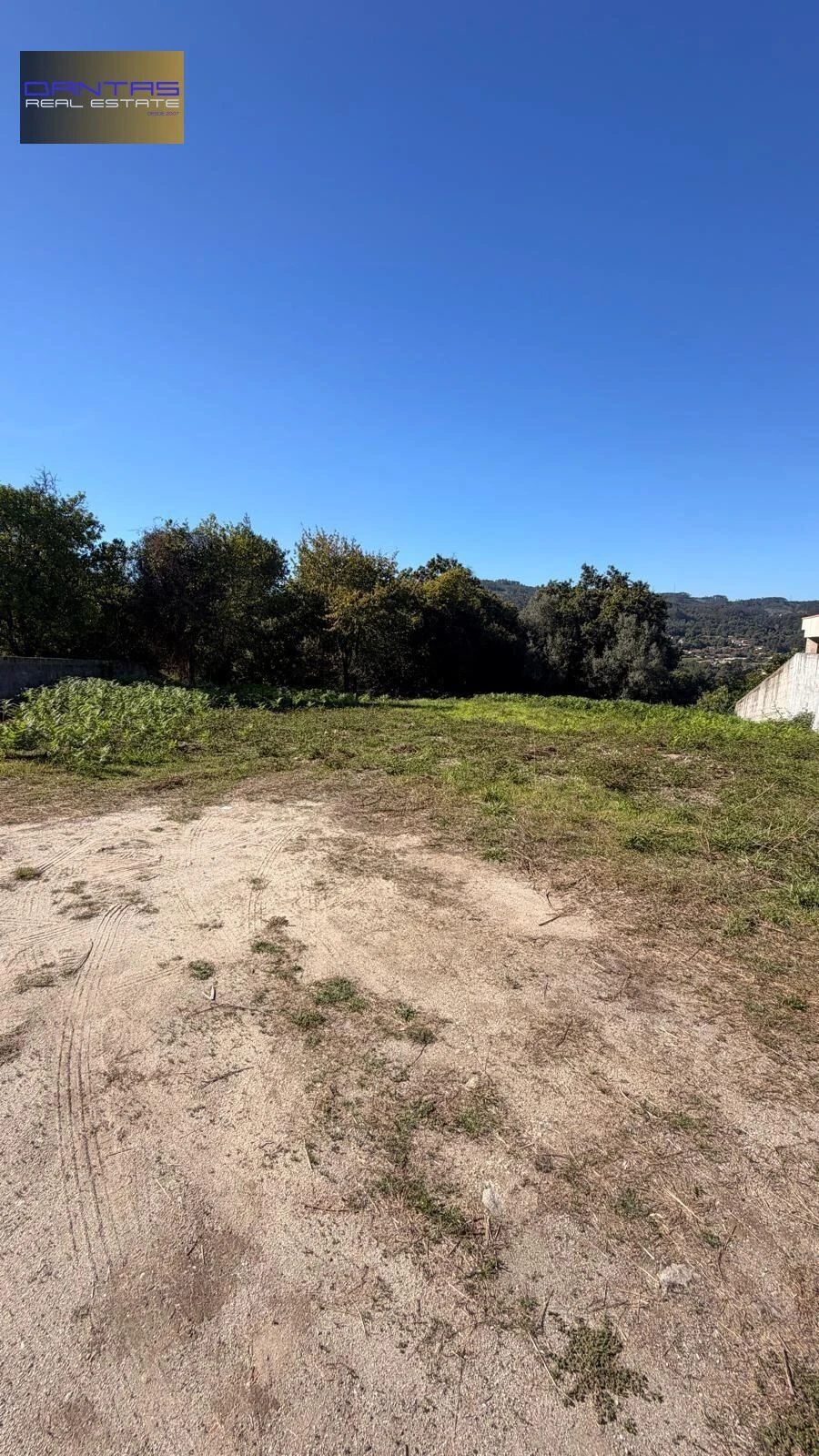 Terreno para Venda em Vila Verde e Barbudo Foto 5