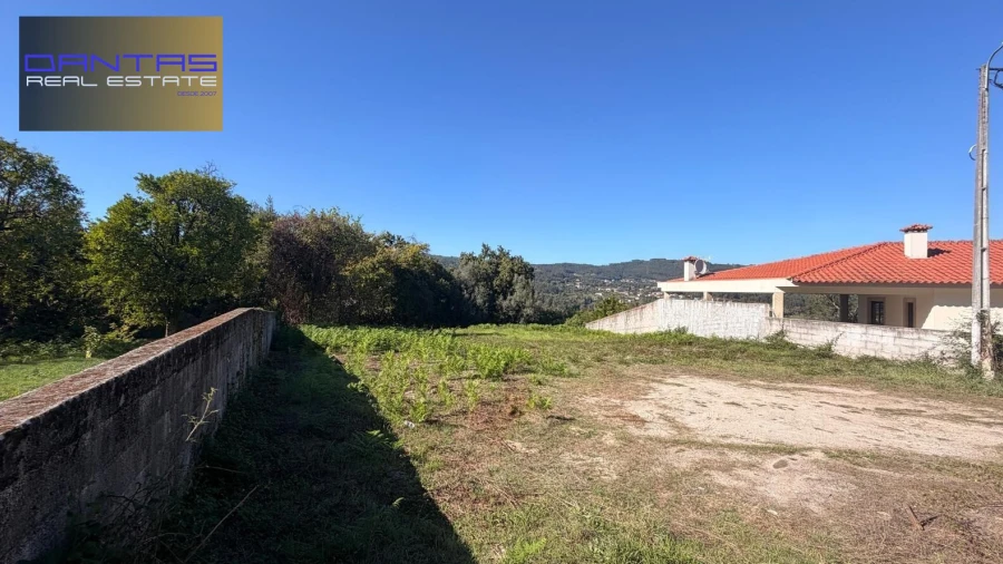 Terreno para Venda em Vila Verde e Barbudo