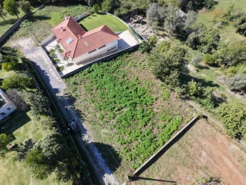 Terreno para Venda em Vila Verde e Barbudo