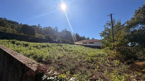 Terreno para Venda em Vila Verde e Barbudo