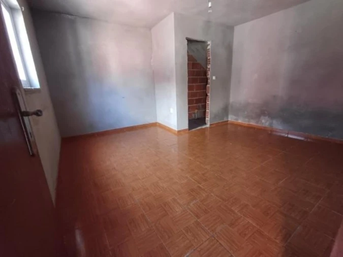 Moradia T1 para Venda em Valpaços e Sanfins Foto 3