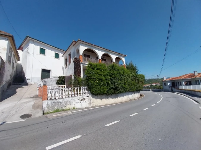Moradia T3 para Venda em Lobrigos (São Miguel e São João Baptista) e Sanhoane Foto 5