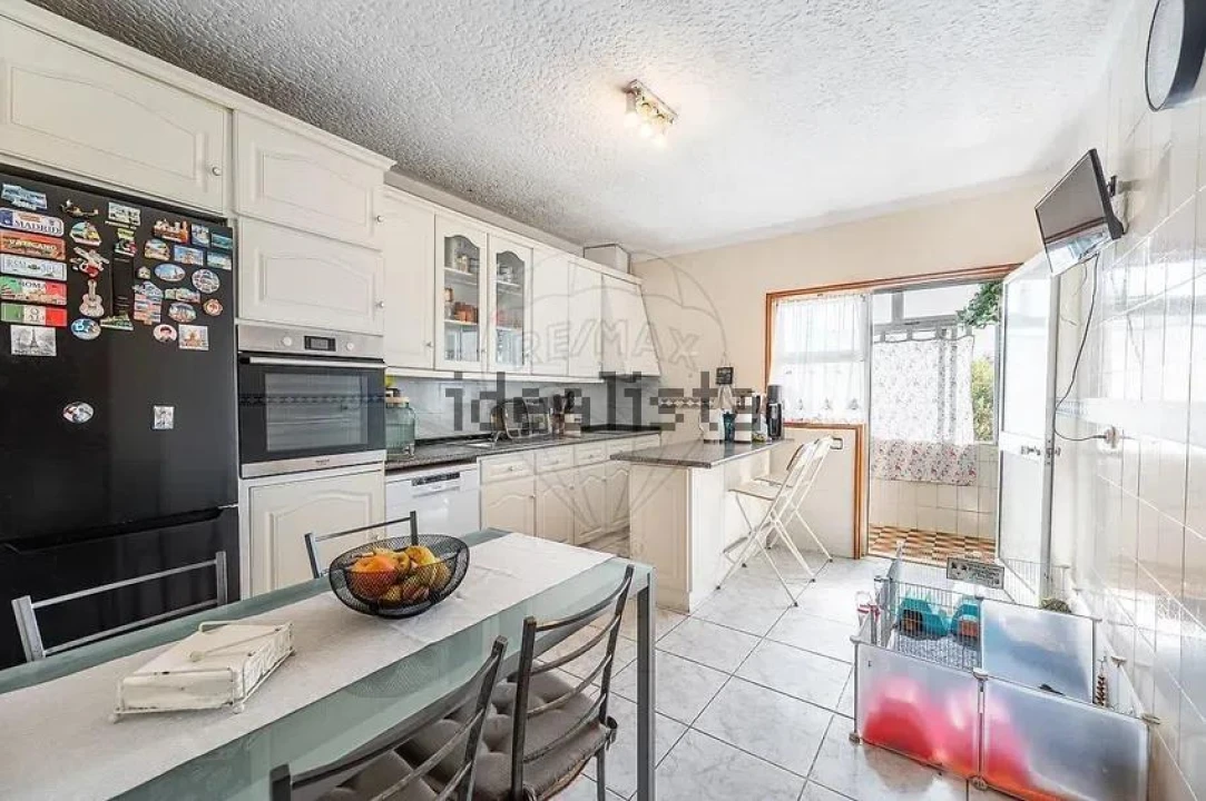 Apartamento T3 para Venda em Canidelo Foto 1