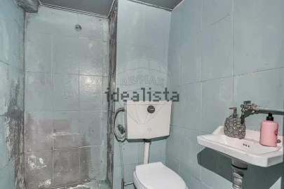 Prédio para Venda em Oliveira, São Paio e São Sebastião