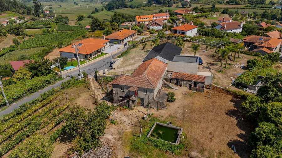 Moradia T4 para Venda em Calheiros Foto 11