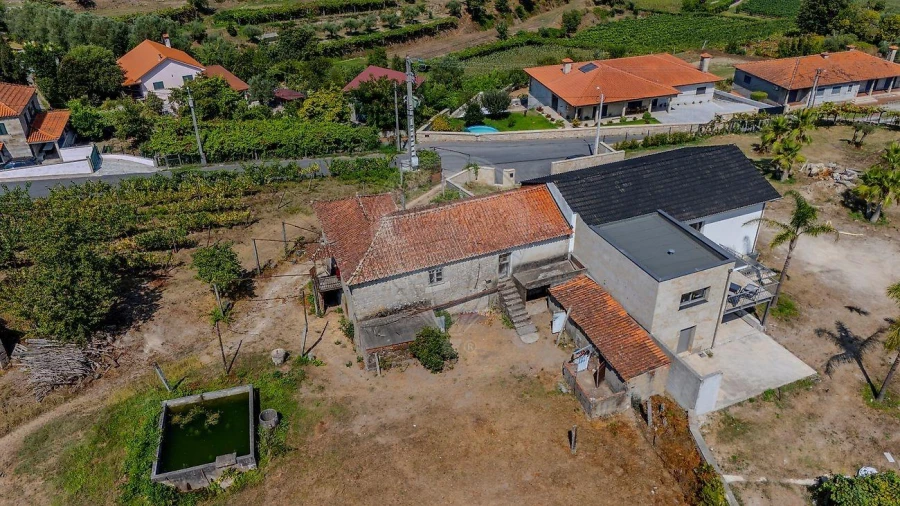 Moradia T4 para Venda em Calheiros Foto 9