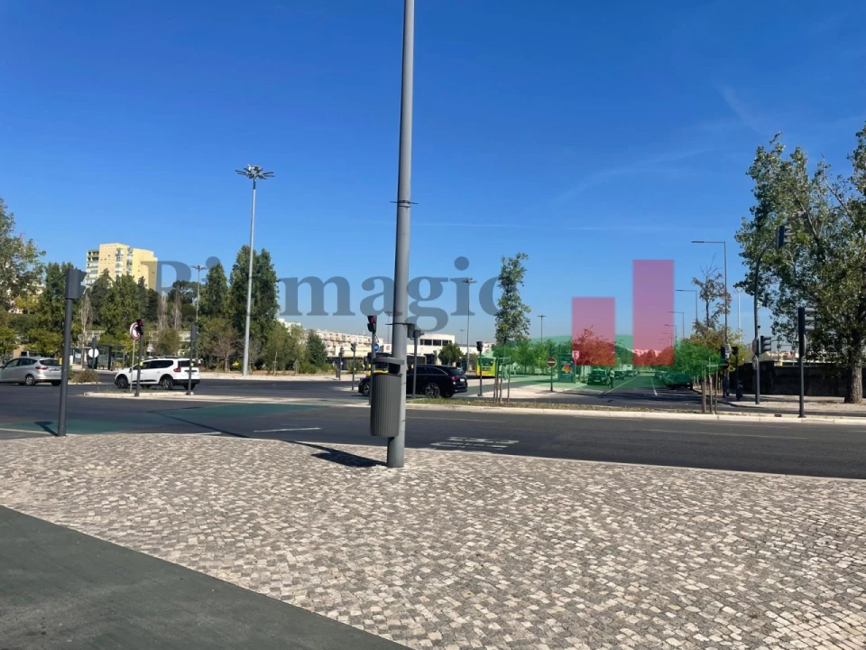 Loja para Venda em Carnide Foto 18