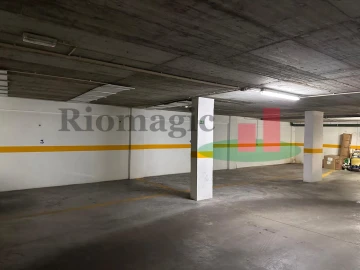 Loja para Venda em Carnide