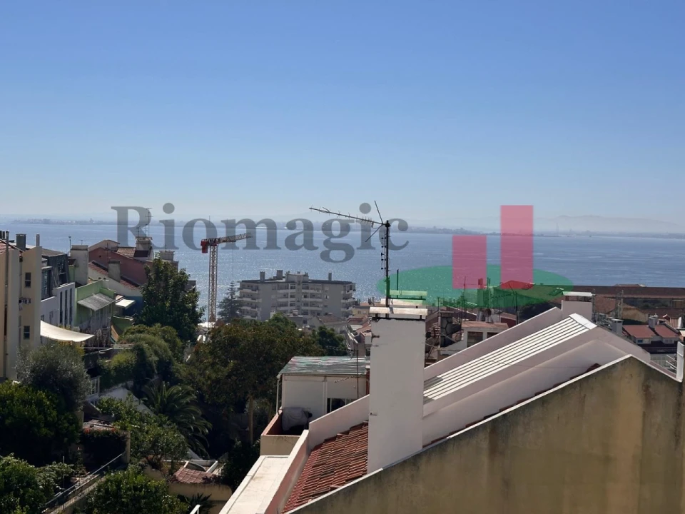 Apartamento T1 para Venda em São Vicente Foto 1