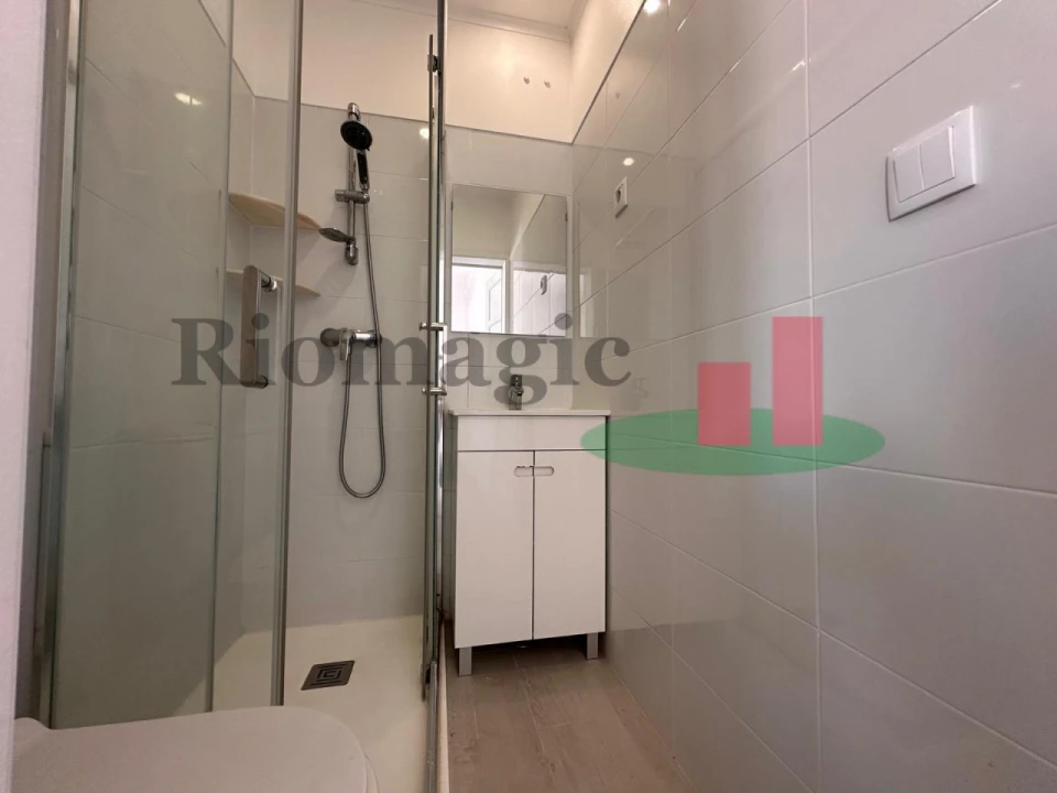 Apartamento T1 para Venda em São Vicente Foto 12