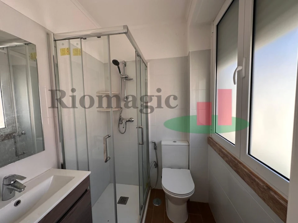 Apartamento T1 para Venda em São Vicente Foto 16