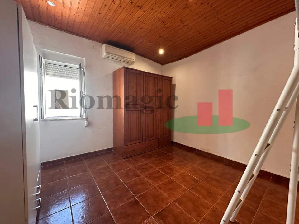 Apartamento T2 para Venda em Algés, Linda-A-Velha e Cruz Quebrada-Dafundo Foto 15
