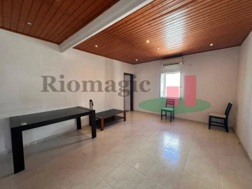 Apartamento T2 para Venda em Algés, Linda-A-Velha e Cruz Quebrada-Dafundo