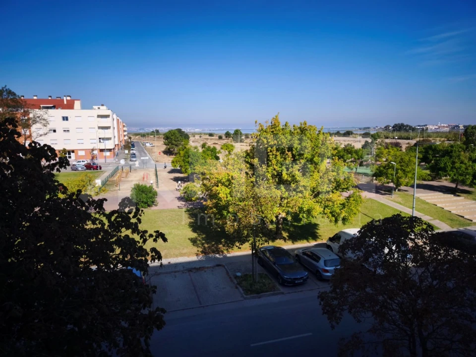 Apartamento T2 para Venda em Alhos Vedros Foto 20