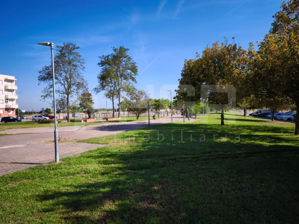 Apartamento T2 para Venda em Alhos Vedros Foto 30