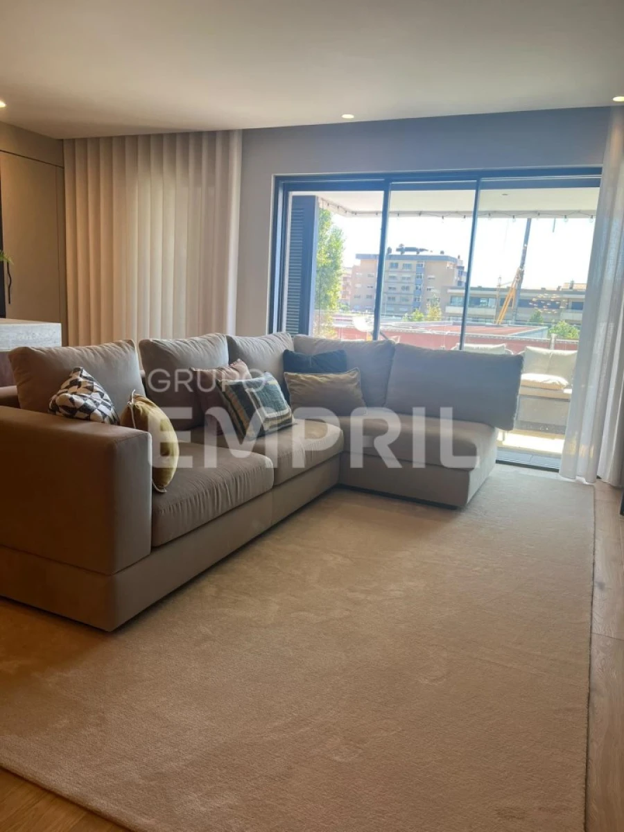 Apartamento T3 para Venda em Canidelo Foto 4